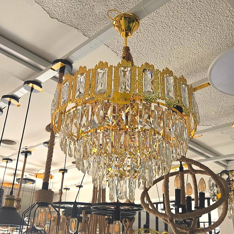 CANDELABROS